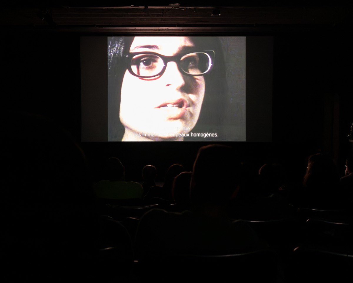 Elisabeth Subrin, Shulie (1997), Cinéma Spoutnik, Geneva. Photo : Théo Dufloo & Achille Masson.