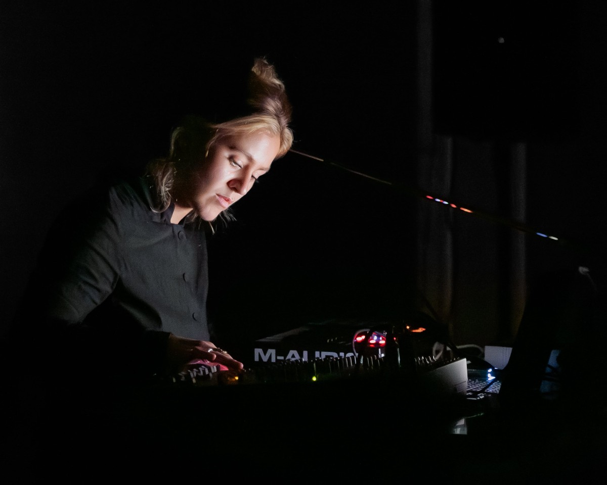 Leonore Brunner, weemoed, 2024, CALM – Centre d'Art La Meute, photo : Théo Dufloo.